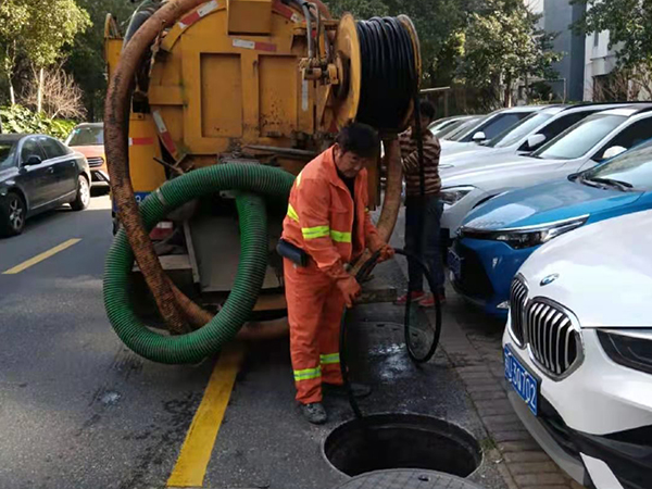 鹤山排污管道清淤