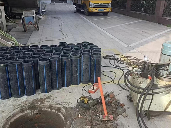 鹤山PE置换管厂家 DN315置换管 非开挖管短管置换